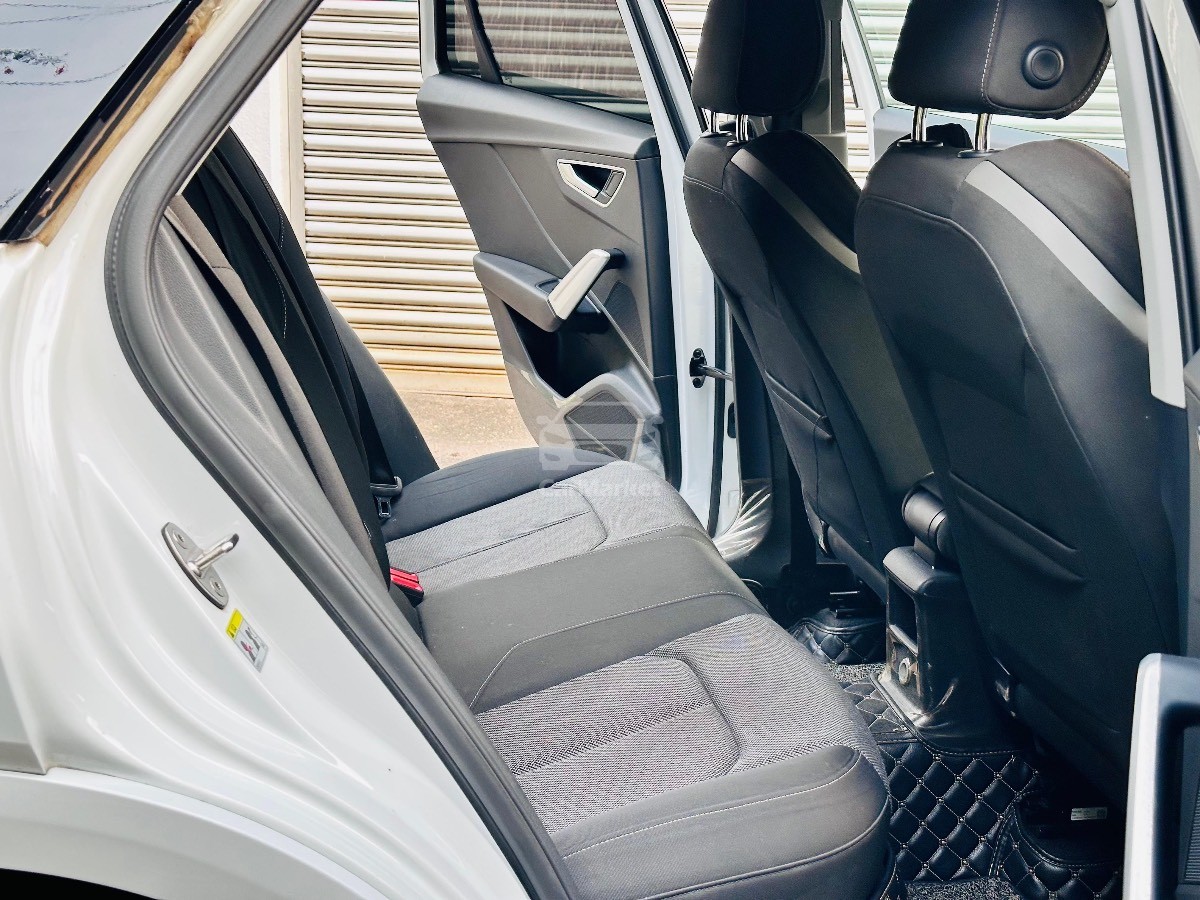 Slider Indicator Image 5